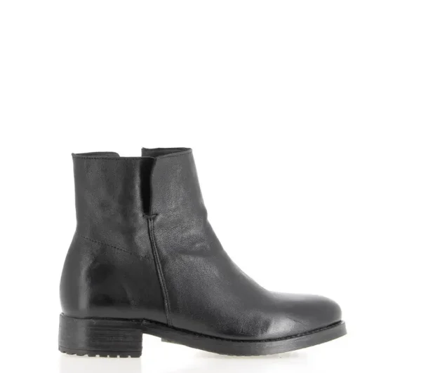 AMANVILLERS LAVATO PRETO
